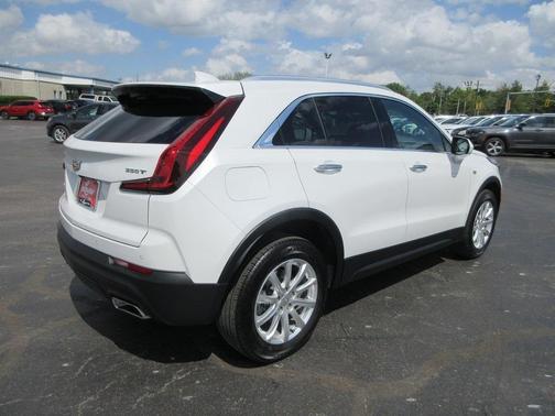 2023 Cadillac XT4 Luxury
