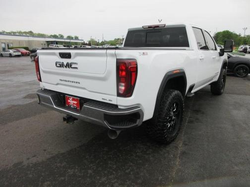 2023 GMC Sierra 2500 SLE