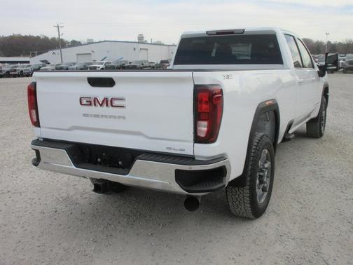 2026 GMC Sierra 3500 SLE