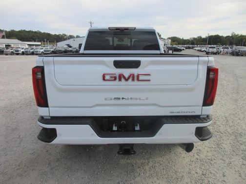 2026 GMC Sierra 3500 Denali