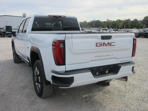 2026 GMC Sierra 3500 Denali