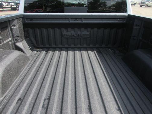 Summit White 2026 GMC Sierra 1500 AT4