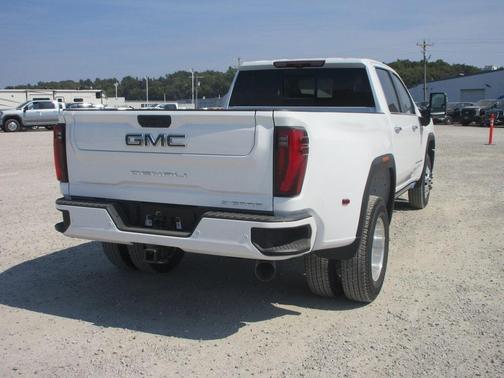 2026 GMC Sierra 3500 Denali Ultimate