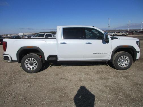 2026 GMC Sierra 2500 Denali Ultimate