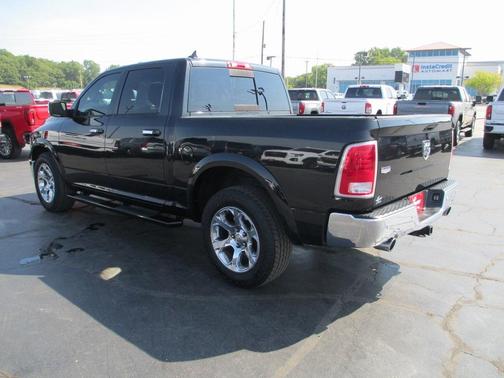 2016 RAM 1500 Laramie
