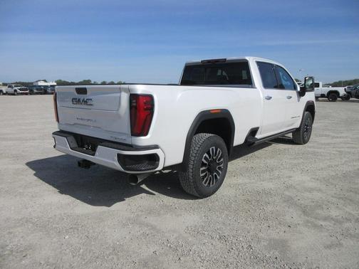 2025 GMC Sierra 3500 Denali Ultimate