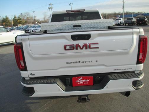 2022 GMC Sierra 2500 Denali