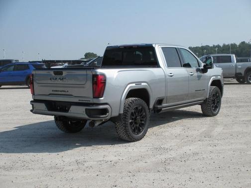 2025 GMC Sierra 2500 Denali Ultimate
