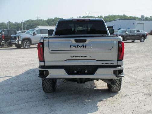 2025 GMC Sierra 2500 Denali Ultimate