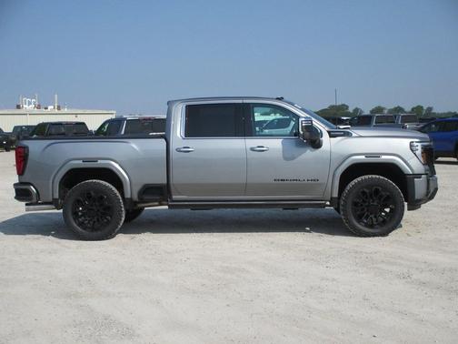 2025 GMC Sierra 2500 Denali Ultimate