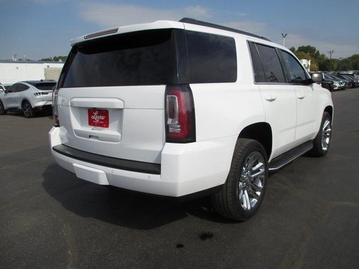 2017 GMC Yukon SLT