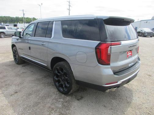 Sterling 2026 GMC Yukon XL Denali