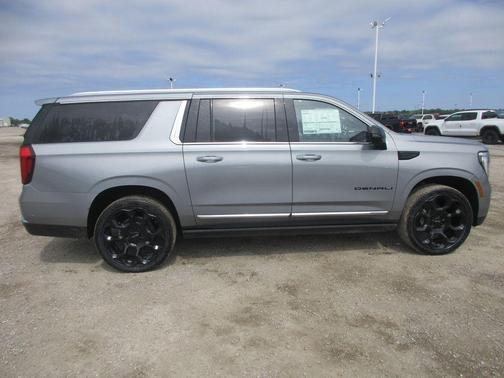 Sterling 2026 GMC Yukon XL Denali