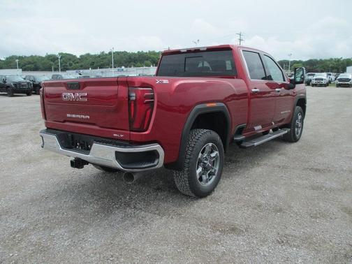 2025 GMC Sierra 3500 SLT