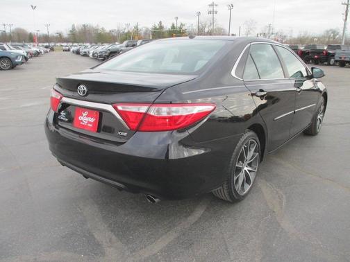 2017 Toyota Camry XSE