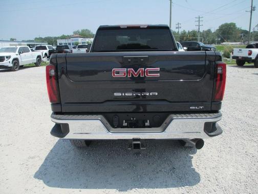 2025 GMC Sierra 3500 SLT