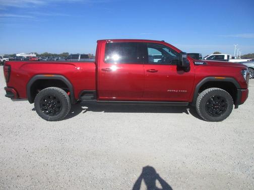 2026 GMC Sierra 2500 AT4