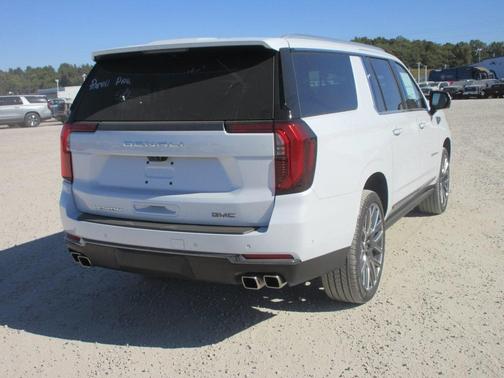 2026 GMC Yukon XL Denali Ultimate