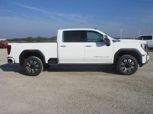 2026 GMC Sierra 2500 Denali