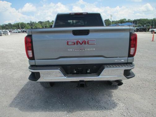 2025 GMC Sierra 2500 SLE