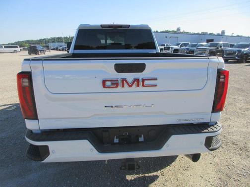 Glacier White 2026 GMC Sierra 2500 Denali