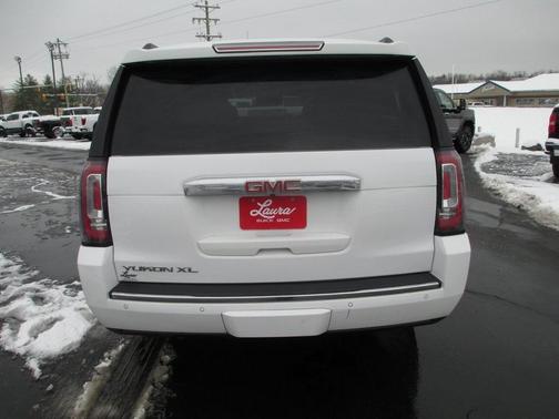 2020 GMC Yukon XL Denali