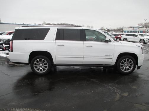 2020 GMC Yukon XL Denali