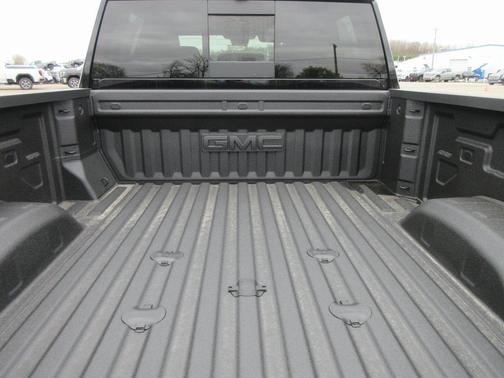 2025 GMC Sierra 2500 AT4