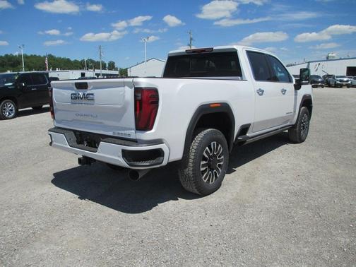 2025 GMC Sierra 2500 Denali Ultimate