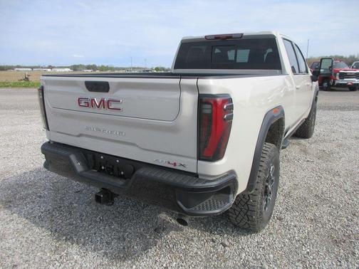 2026 GMC Sierra 2500 AT4X