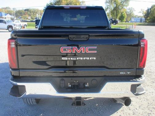 2026 GMC Sierra 2500 SLT