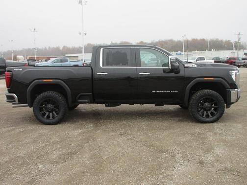 2026 GMC Sierra 2500 SLT