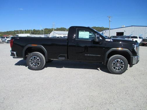 2026 GMC Sierra 2500 SLE