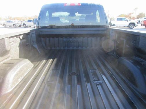 2026 GMC Sierra 2500 SLE