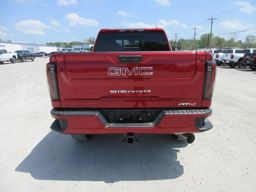 2025 GMC Sierra 2500 AT4