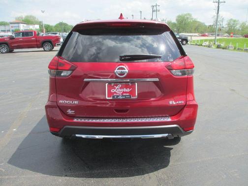 Palatial Ruby 2017 Nissan Rogue SL