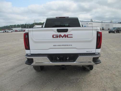 2025 GMC Sierra 3500 SLT