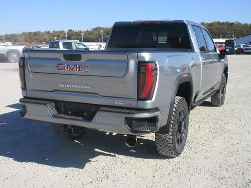 2026 GMC Sierra 2500 AT4
