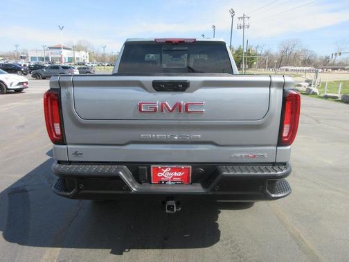 2024 GMC Sierra 1500 AT4X
