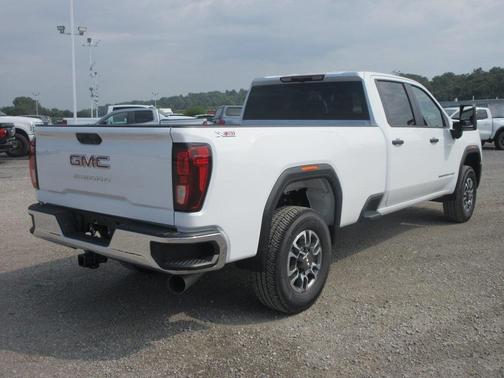 2025 GMC Sierra 3500 Pro