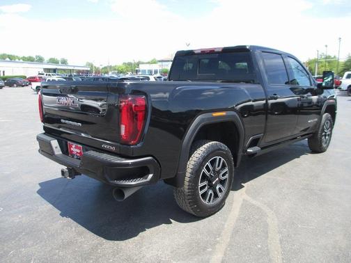 2023 GMC Sierra 3500 AT4