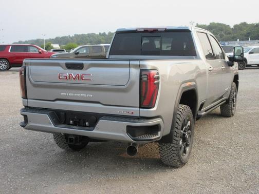 2026 GMC Sierra 2500 AT4