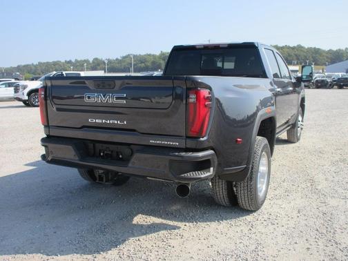 2026 GMC Sierra 3500 Denali Ultimate