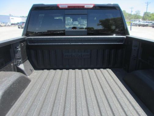 Onyx Black 2026 GMC Sierra 1500 SLT