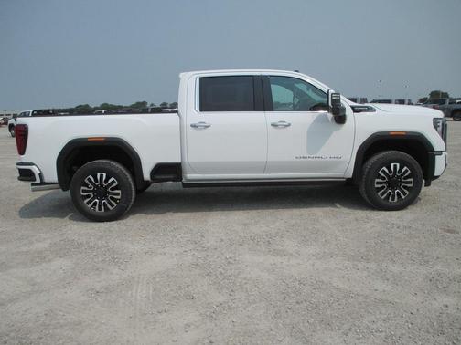 2025 GMC Sierra 2500 Denali Ultimate