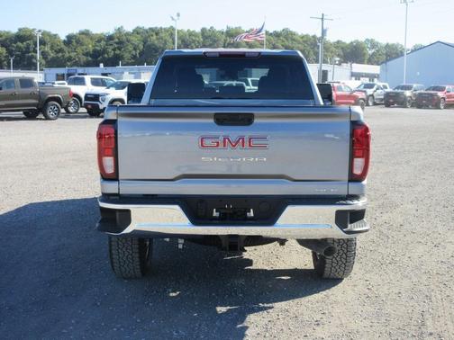 2025 GMC Sierra 2500 SLE