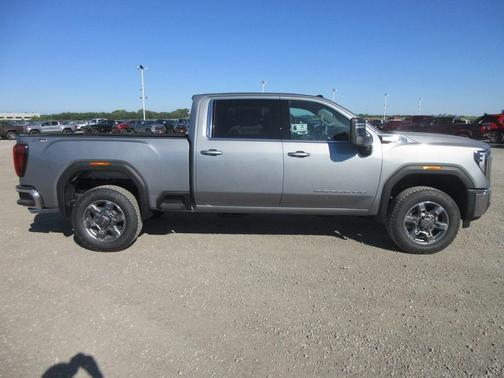 2025 GMC Sierra 2500 SLE