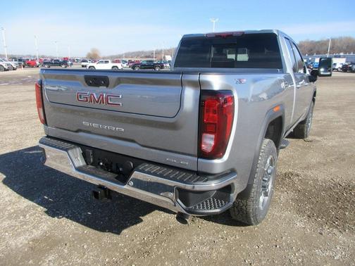 2026 GMC Sierra 2500 SLE