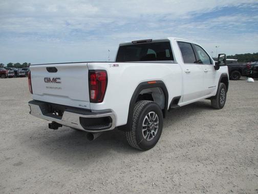 2025 GMC Sierra 2500 SLE