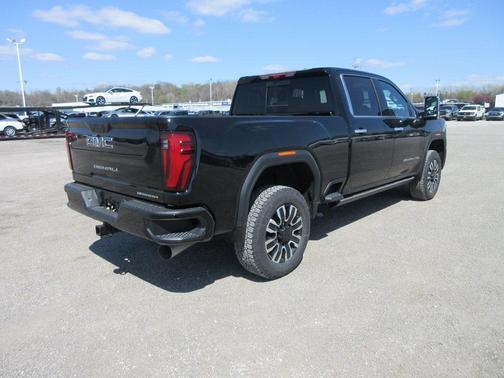 2025 GMC Sierra 2500 Denali Ultimate